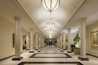 サブエントランス