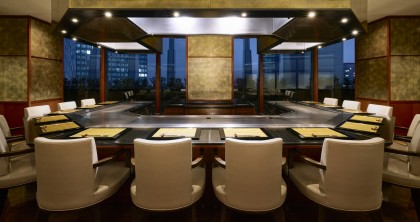 18F / 鉄板焼 那古亭