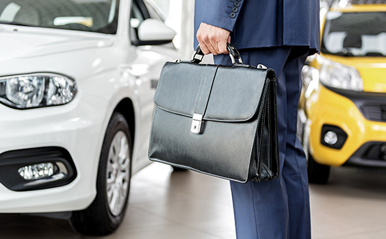 駐車場・クロークの完備