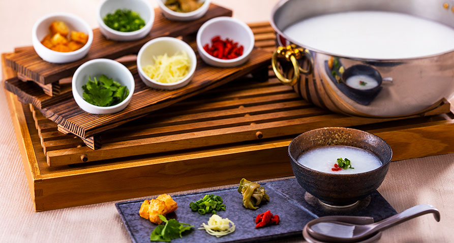 具材が選べる“中華粥”