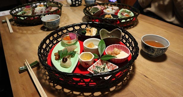 伝統の大和野菜を最良の調理法で提供