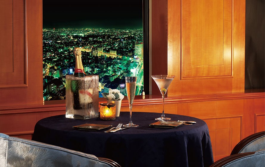 地上210m、絶好のロケーション