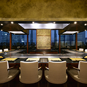 18F / 鉄板焼 那古亭