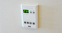 採用冷暖氣溫度自由調節系統
