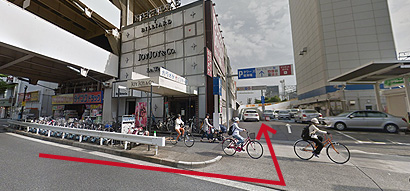 ③南出口