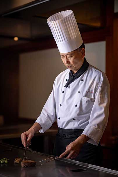 野村 勇介