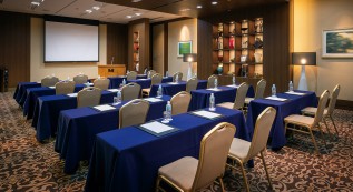 チェリー・スクール