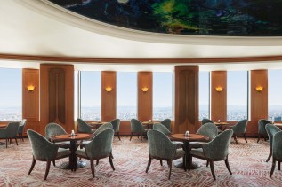 スカイラウンジ「ジーニス」