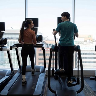 フィットネスルーム