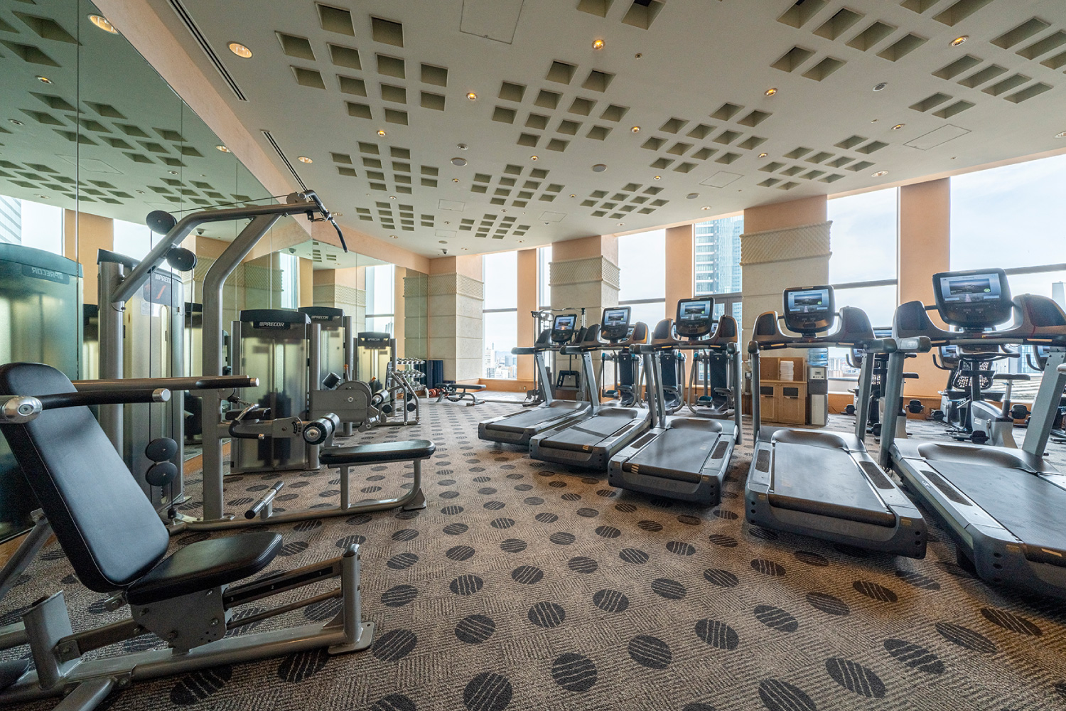 トレーニングジム