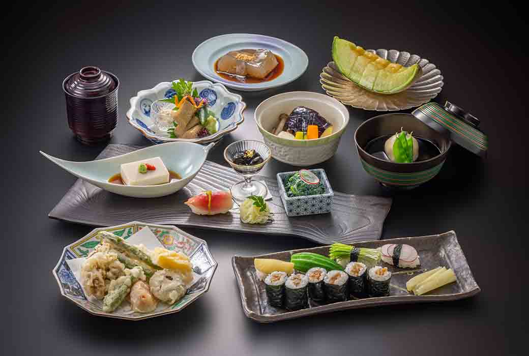 季節ごとのメニュー貼るならリンク付ける