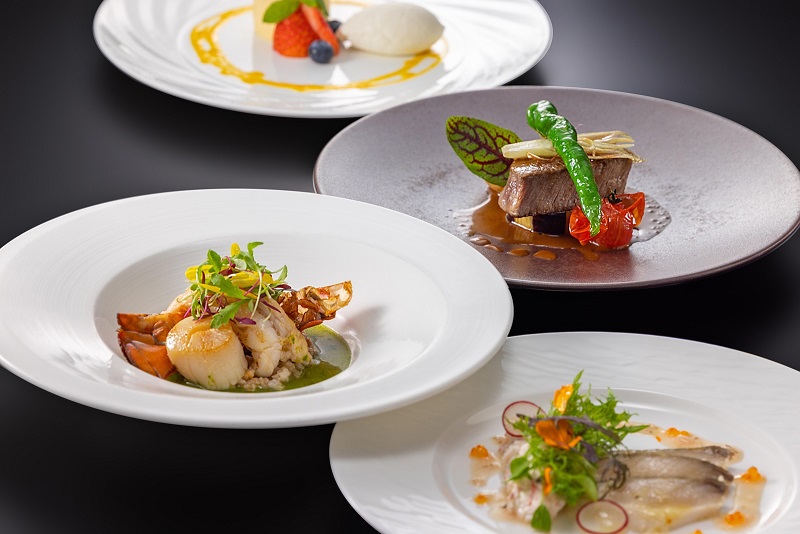 スカイラウンジ ジーニス コース料理画像