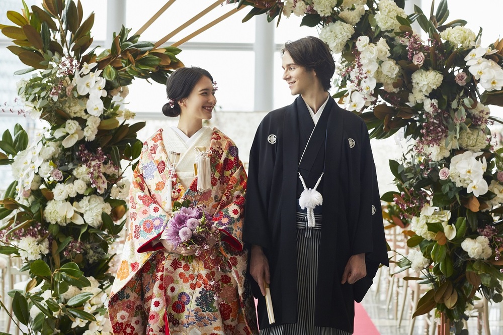 【2022年限定 早割り特典】
2022年1月~12月のご結婚式をご検討の方へ、早割り特典30名208万