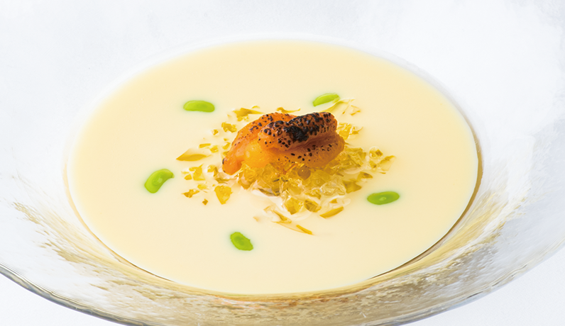 【冷製】冷たいとうもろこしのスープ 焼き雲丹と枝豆 海水ジュレとともに(6.7.8月)