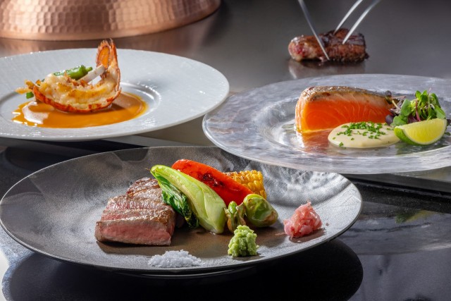 黒毛和牛サーロインとフィレ食べ比べディナー　「富嶽～ふがく～」￥16,000　※写真はイメージです。