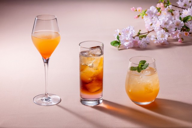 全レストランで味わう、サクラカクテル