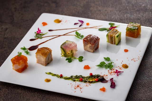 五感を旅するランチコース（クリスマススペシャルランチコース）￥8,000　※写真はイメージです。