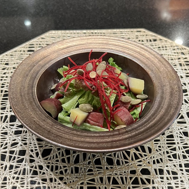 さつまいも入りサラダ