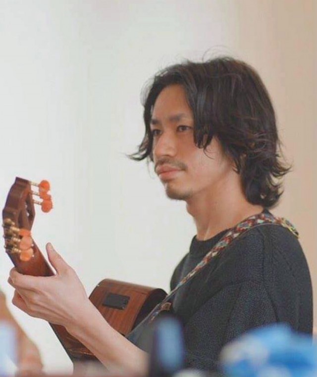 佐々木 優樹 (g)