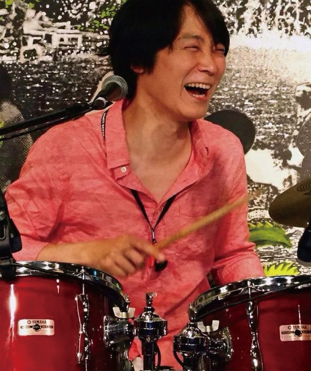 イデノ アツシ (ds)