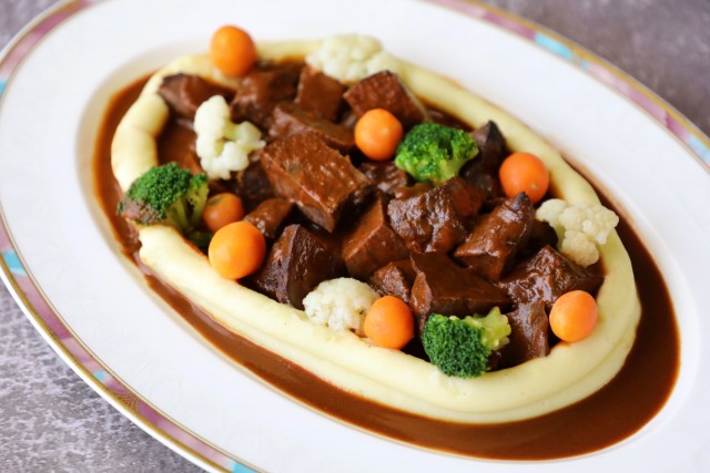 国産牛の煮込み