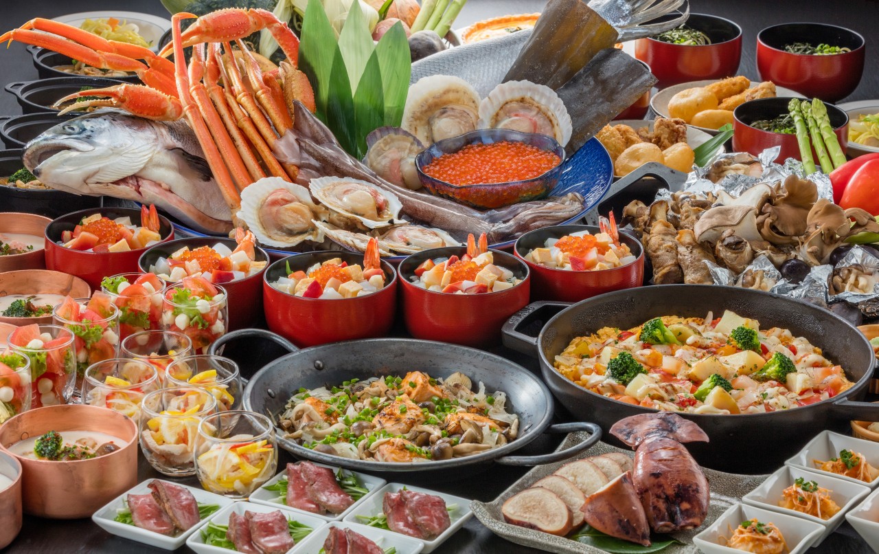 11月 毎日開催 蟹食べ放題付き 秋の北海道ディナーブッフェ ディナー レストラン ロジェール 豊橋駅直結 ホテルアソシア豊橋 公式