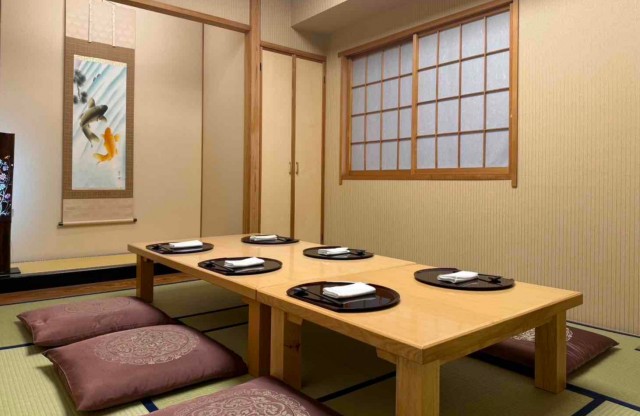 小部屋お座敷２部屋「こすもす・あじさい」