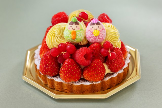 いちごのしあわせ雛アントルメ（4号）