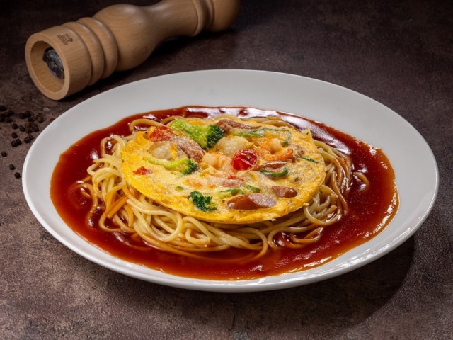 オープンオムレツあんかけスパゲッティ　￥1,650